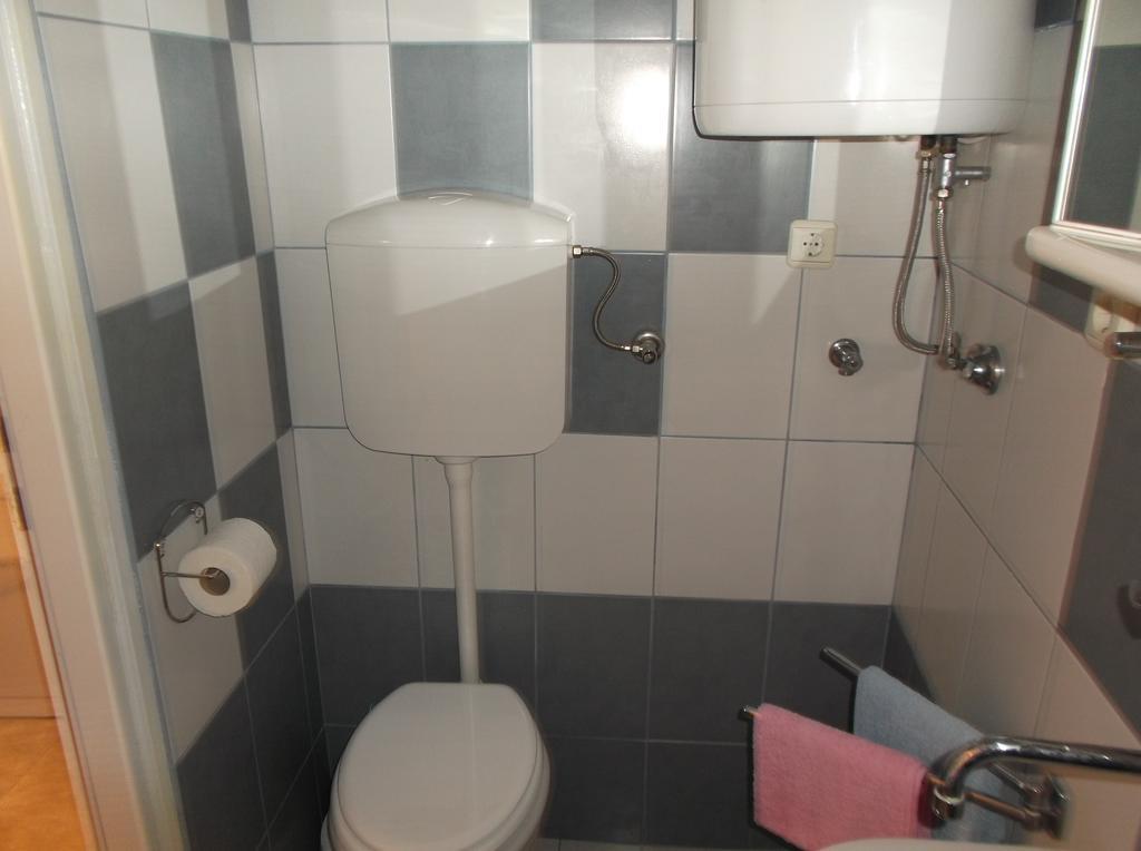 Neda apartment Murter Buitenkant foto
